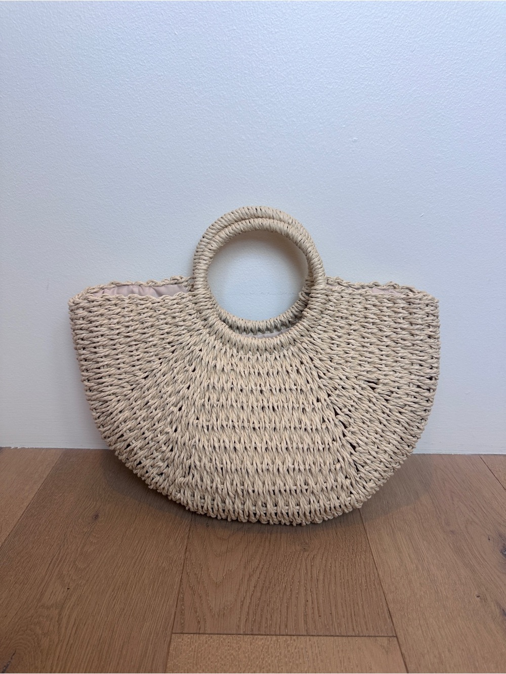 Woven Straw Circle Handle Tote Bag – Natural